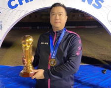 'Thiếu gia đất mỏ' Nguyễn Nam Thắng chơi bóng đá theo cách độc nhất vô nhị