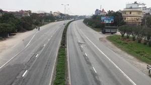 Video: Quốc lộ 5 vắng lặng giữa đại dịch COVID-19