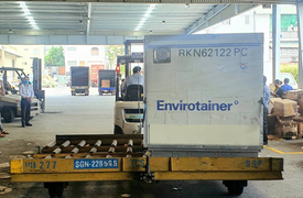 Lô vaccine COVID-19 vừa về TP.HCM có gì đặc biệt?