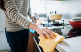 Trung Quốc: Chồng đền bù 177 triệu đồng cho vợ 5 năm làm việc nhà