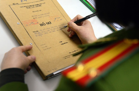 Mắc bẫy nhóm lừa đảo, nữ đại gia bị lừa 4 tỷ đồng