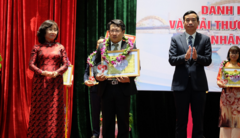 Vinh danh đội ngũ y, bác sĩ Đà Nẵng
