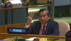 Đại sứ Myanmar rưng rưng cầu cứu Liên Hiệp Quốc giải thoát dân khỏi quân đội