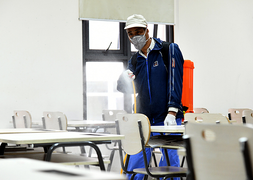 Nghỉ dài ngày, học sinh Hà Nội có phải học bù khi trở lại trường?