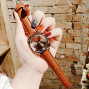 Kim Huyền Shop: Cửa hàng đồng hồ đa phong cách