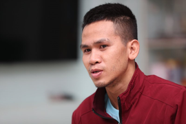 Chủ tịch Hà Nội tặng bằng khen người hùng cứu bé gái rơi từ tầng 13 chung cư