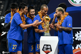 Bóng đá Trung Quốc khủng hoảng, mất một suất dự AFC Champions League