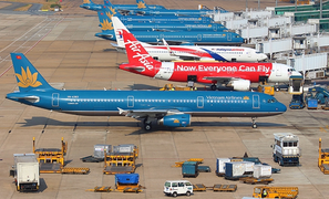 Infographic: Bản đồ mạng lưới sân bay dày đặc ở Việt Nam