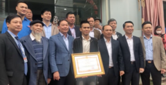 Video: Anh Nguyễn Ngọc Mạnh nhận bằng khen của Thủ tướng