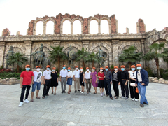 Người dân đi du lịch trở lại