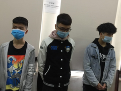 Triệu tập 3 thanh niên liên quan vụ sàm sỡ phụ nữ ngoại quốc ở Tây Hồ