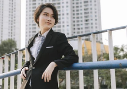 Cựu nữ sinh Amsterdam gây sốt khi giành học bổng từ 9 trường đại học Mỹ 