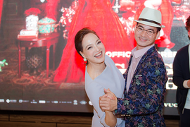 NSƯT Xuân Bắc khiêu vũ với NSND Lê Khanh