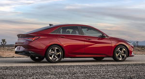 Những chiếc xe hơi phù hợp nhất với chị em phụ nữ