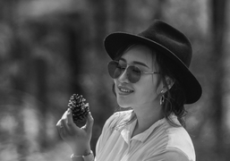 Khánh Linh: Tôi và chồng đam mê nhau