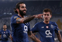 Thắng nghẹt thở trong hiệp phụ, Juventus vẫn cay đắng bị loại ở Champions League