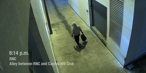 Video nghi phạm đặt bom tại trụ sở Dân chủ và Cộng hoà trước sự kiện đồi Capitol