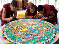 Video: Cận cảnh tranh cát tuyệt đẹp của Phật giáo Tây Tạng