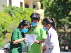 Lịch thi vào lớp 10 trường THPT chuyên Ngoại ngữ năm 2021