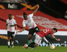 Kết quả Europa League: Thủng lưới phút bù giờ, Man Utd bị AC Milan cầm hòa