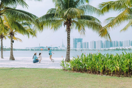 Vinhomes bung quỹ căn cao tầng ưu đãi 'trả 1/5 nhận 5 trong 1'