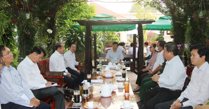 Lãnh đạo Đồng Tháp sẵn sàng tiêm vaccine phòng COVID-19