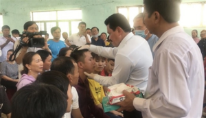 Chi 200 triệu đồng mời ông Võ Hoàng Yên trị bệnh cho dân: Chủ tịch huyện nói gì?