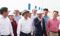Thủ tướng: Phát triển cảng Cái Mép - Thị Vải cạnh tranh ngang hàng với Singapore