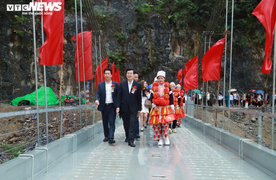 Hà Giang: Khánh thành cầu treo cho xã bị cô lập bởi thủy điện Na Hang