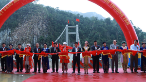 Video: Khánh thành cầu treo trị giá 91 tỷ đồng, dài gần 200 m ở Hà Giang