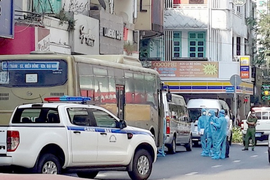 Khởi tố 3 kẻ tổ chức nhập cảnh trái phép cho người Trung Quốc