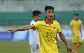 Phan Văn Đức đặt mục tiêu trụ hạng cùng SLNA
