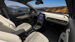 Chi tiết mẫu ô tô điện đầu tiên VinFast vừa mở bán