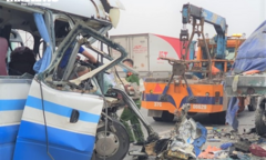 Khởi tố tài xế xe khách tông đuôi xe đầu kéo làm 3 người chết