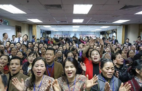 Chủ tịch Hà Nội giao Ban Tôn giáo Thành phố kiểm tra hoạt động CLB Tình Người