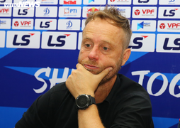 CLB TP.HCM khởi đầu thất vọng: Lee Nguyễn không cứu được 'canh bạc' thất bại?