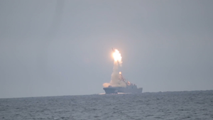 Video: Cận cảnh tên lửa siêu thanh của Nga bay với tốc độ 10.000 km/h 