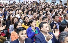  Vì sao người trí thức, địa vị vẫn bị CLB Tình Người lừa đảo, 'tẩy não'?