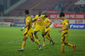 HAGL cần thắng ít nhất bao nhiêu trận để vô địch V-League?