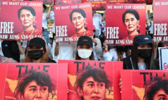 Bà Suu Kyi bị cáo buộc thêm tội danh mới