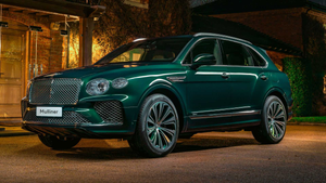Ngắm SUV siêu sang Bentley Bentayga xanh ngọc lục bảo độc nhất vô nhị