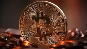 Giá Bitcoin hôm nay 19/4: Thị trường rực đỏ, Bitcoin rơi tự do