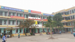 Cô giáo cắt tóc học sinh ngay tại lớp khiến phụ huynh bức xúc
