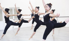 'Học sinh được cấp bằng nhưng trách nhiệm của lãnh đạo trường Múa thì sao?'