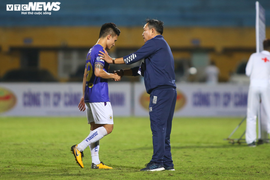 Điểm nhấn vòng 8 V-League: HAGL giữ ngôi đầu, tân HLV Hà Nội FC ra mắt thất bại