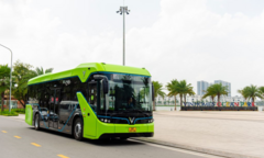 Xe buýt điện thông minh VinBus bắt đầu được vận hành