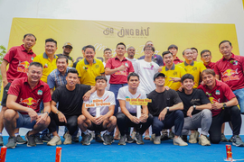 Văn Toàn được bạn thân bầu Đức thưởng 100 triệu đồng