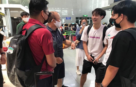 HAGL thăng hoa, Kiatisak mời HLV Park Hang Seo lên Pleiku