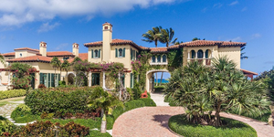 Cận cảnh biệt thự nghỉ mát 80 triệu USD của người giàu thứ 7 thế giới