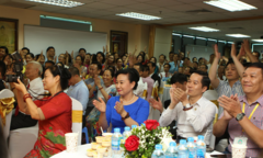 CLB Tình Người sử dụng uy tín của cán bộ có chức vụ để đánh bóng tên tuổi